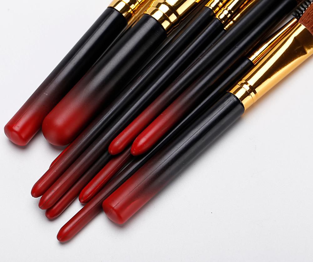 Consumer Survey: 65% Prioritize Bristle Softness Over Brush Shape in Makeup Tool Purchases-3