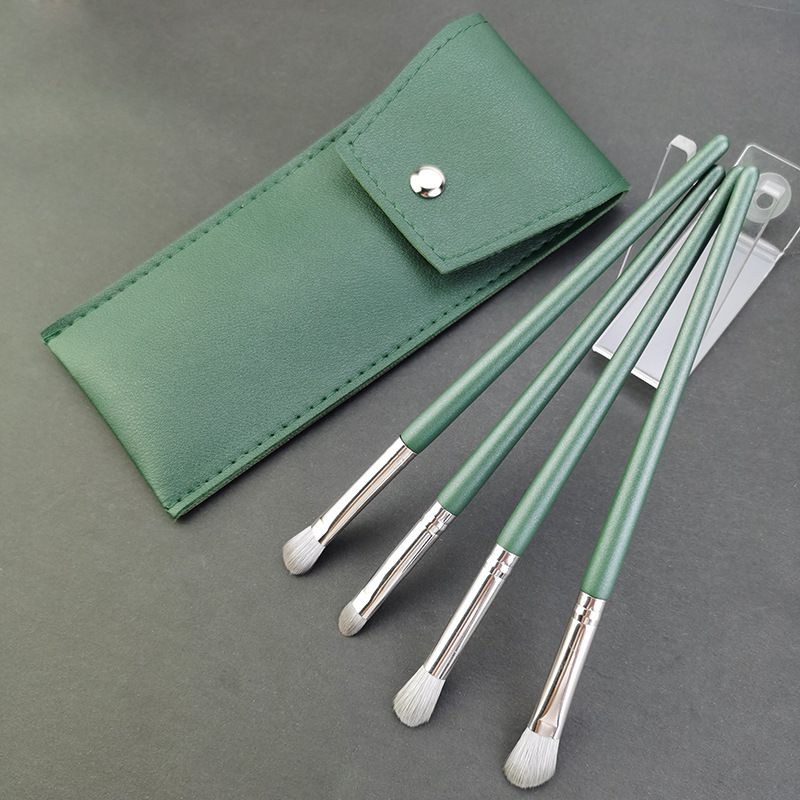 Biodegradable Bristle Coating: Chitosan-Based Layers for Antimicrobial Protection-3