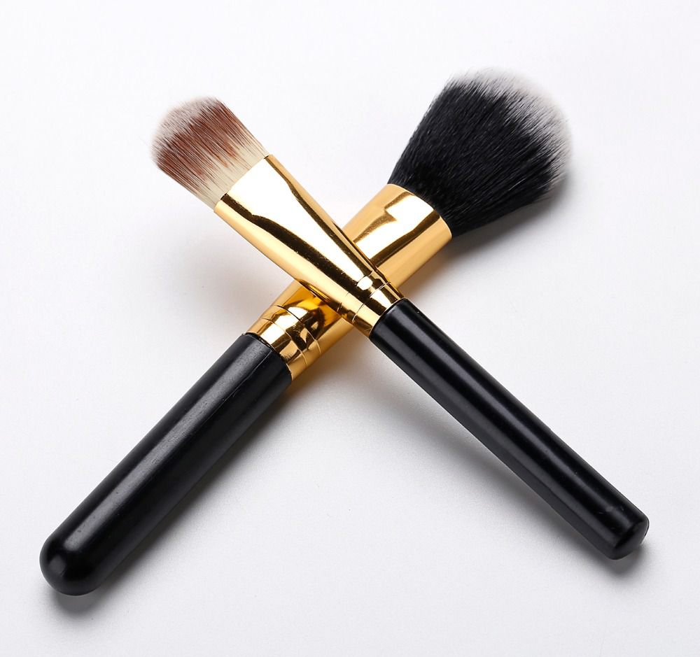 Japanese Brush Artisans Collaborate with Tech Firms to Develop Smart Bristle Sensors-1